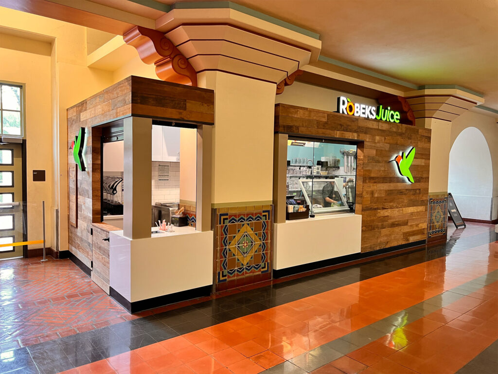 Robeks Juice buildout inside campus building