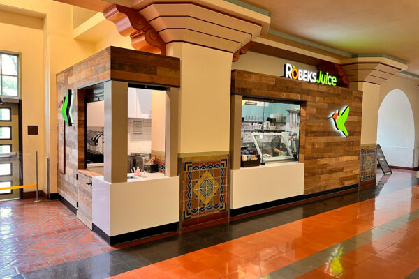 Robeks Juice buildout inside campus building